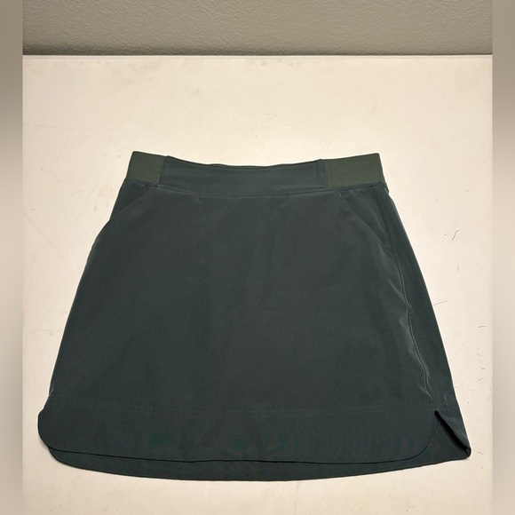 32 Cool Women’s Skort - Picture 2 of 10